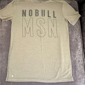 NOBULL Madison - Green Small T-Shirt